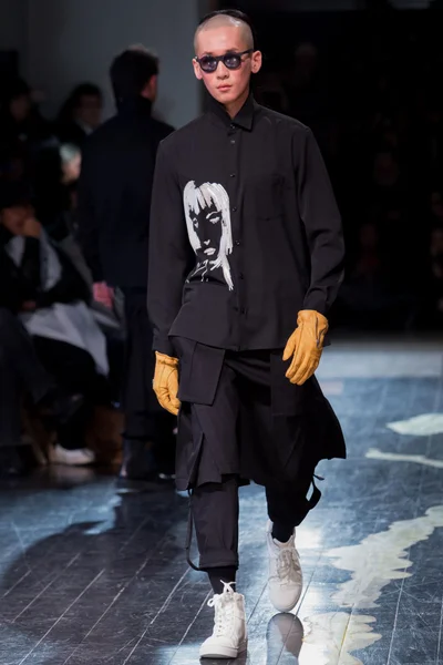 Look 34